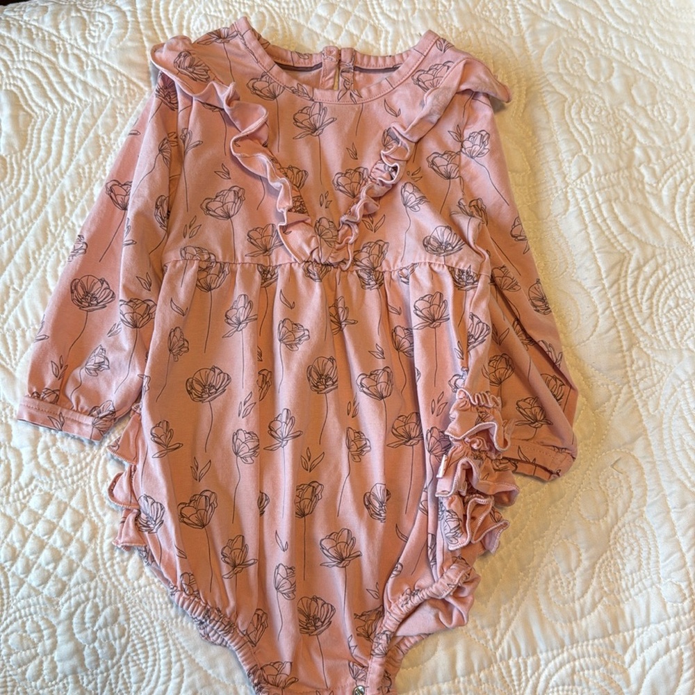 Ruffle Butts bodysuit